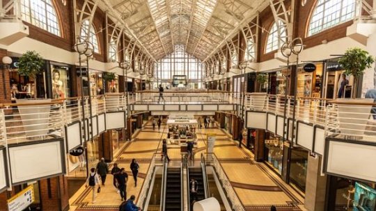 Atenție la ce cumpărăm: Cosmeticele și jucăriile pot ascunde riscuri pentru sănătate